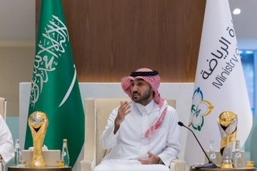 وزير الرياضة يستقبل لاعبي الأخضر تحت 17 و19 عامًا بعد تتويجهم بكأس الخليج.. صور