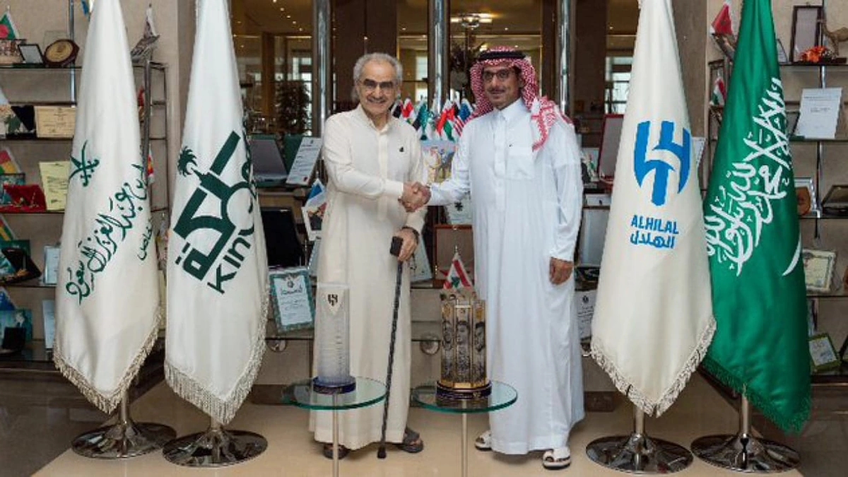 الأمير الوليد بن طلال: الهلال نادي عظيم  .. فيديو