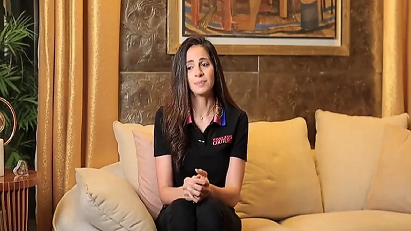 فيديو.. آمال ماهر تطمئن جمهورها..وتكشف سبب اختفائها