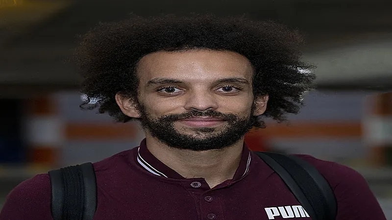 موعد وصول مارتينيز إلى الخليج