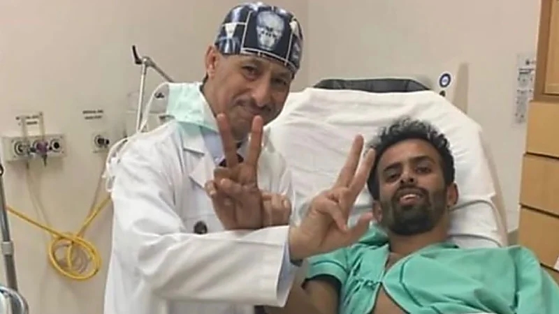 المواطن المصاب إثر سقوطه بحفرة في تايلاند يستكمل علاجه بالمملكة