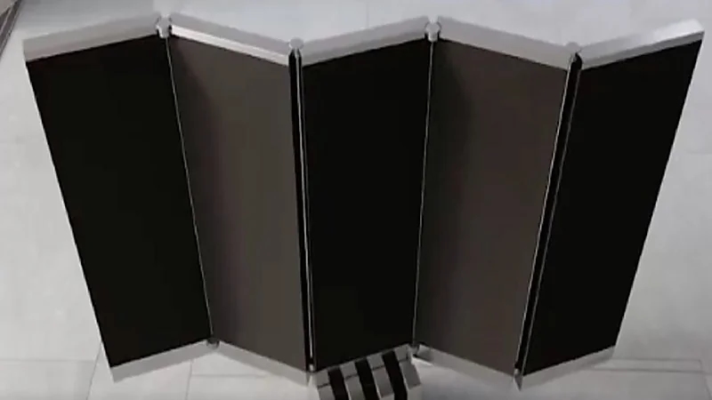 تلفزيون بشاشة يمكن طيه وإخفاؤه تحت الأرض