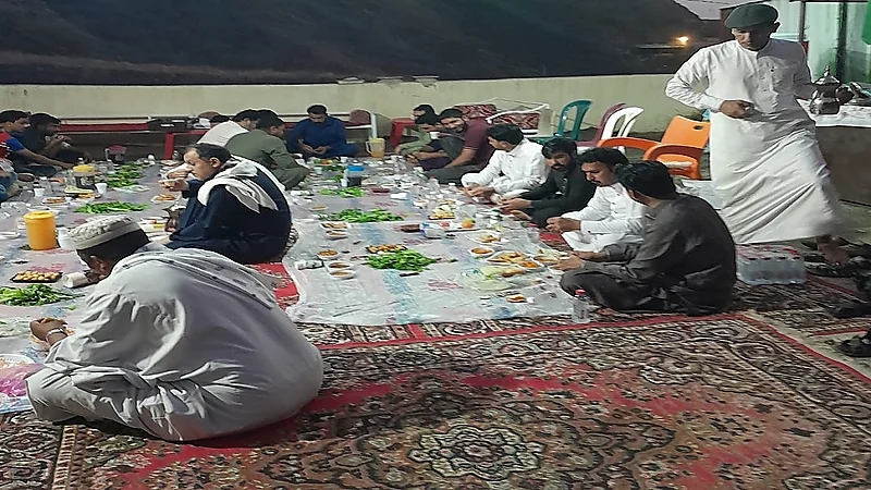 أسرة المالكي تعد سفرة وفاء لشهداء الوطن.. صور