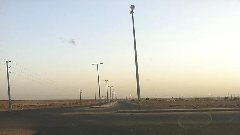 أهالي حي قرطبة بعرعر يعانون من ضعف الإنترنت.. ويطالبون بتوفير برج إتصالات