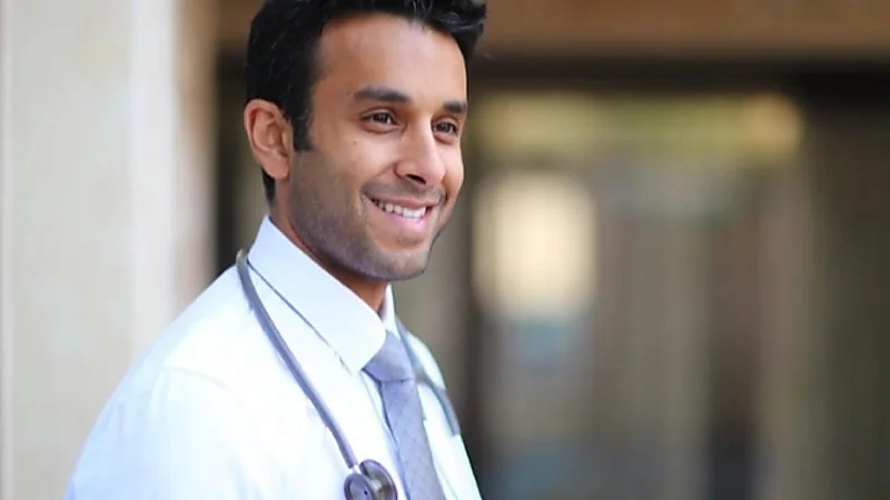 مثنى سرطاوي: نسبة نجاح التقنية الجديدة لاستبدال مفصل الركبة 98 %