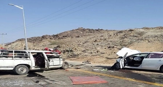 وفاة شخص إثر اصطدام مركبتين بجدة