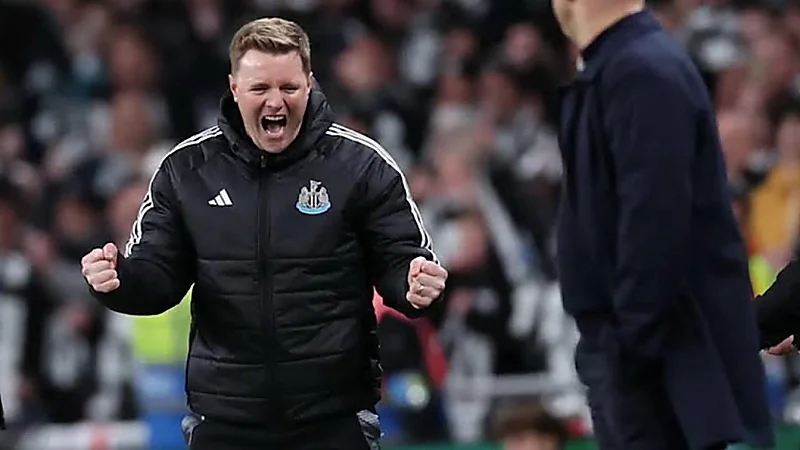 نيوكاسل يعلن عودة مدربه لقيادة الفريق