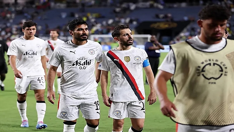 ديلي ميل: زلزال الهلال يدفع مانشستر سيتي لإعادة هيكلة شاملة