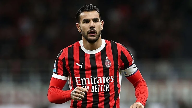 الهلال يسعى للتعاقد مع ظهير ميلان