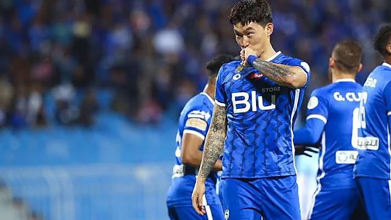 الكوريون يشيدون بتصرف الهلال مع جانغ