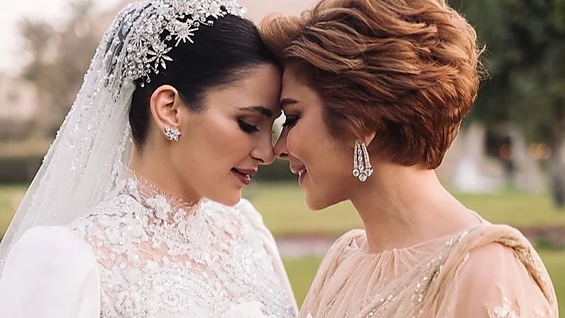 ابنة أصالة وزوجها بأحدث إطلالة عبر إنستقرام(صورة)