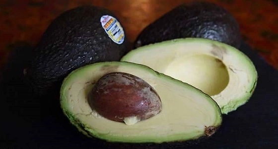 أطعمة هامة تخلص الكبد من المواد السامة والضارة