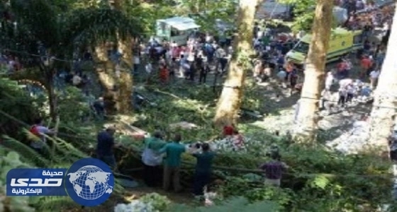 إسرائيل تهدم منزل فلسطيني وتعتقل عائلته