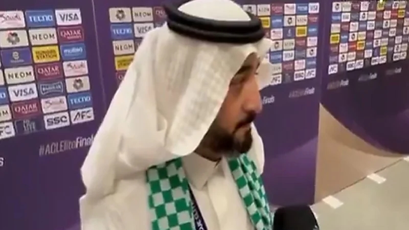 الغامدي: هذه نسخة مختلفة من الأهلي وبإذن الله نحتفل باللقب .. فيديو