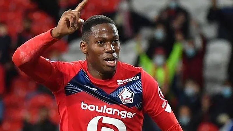 برشلونة ينافس على ضم ديفيد