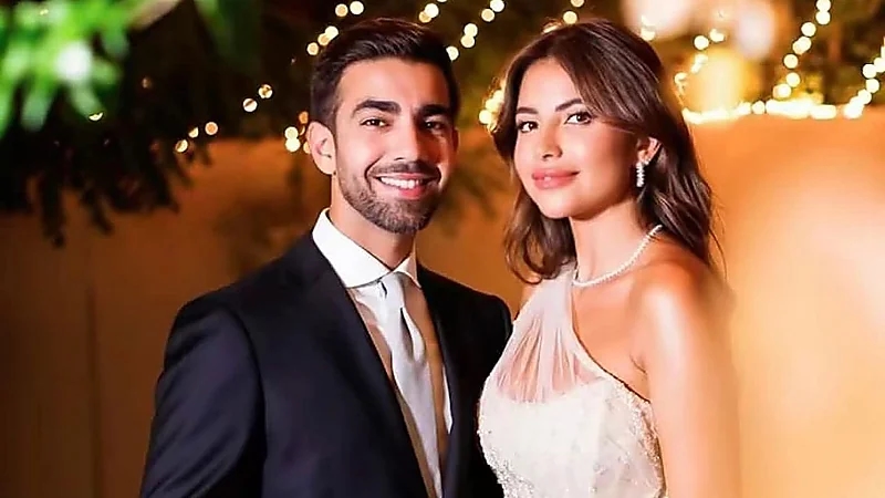 الإعلامية سارة مراد تعلن عن خطبتها