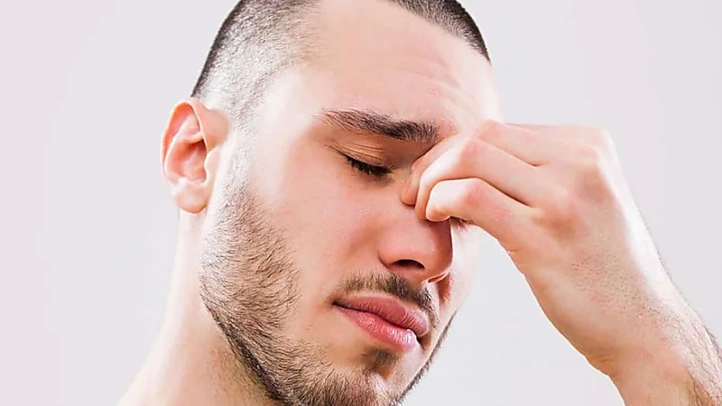 أعراض صداع الجيوب الأنفية