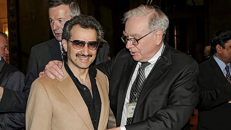 الوليد بن طلال يوجه رسالة مؤثرة لـ وارن بافيت بعد إعلان تنحيه