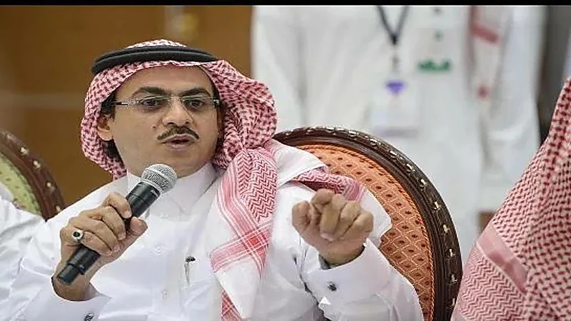 العمري: هناك تحديات أكبر من "التقاعد المبكر" وإلغاءه لن يحل المشكلة