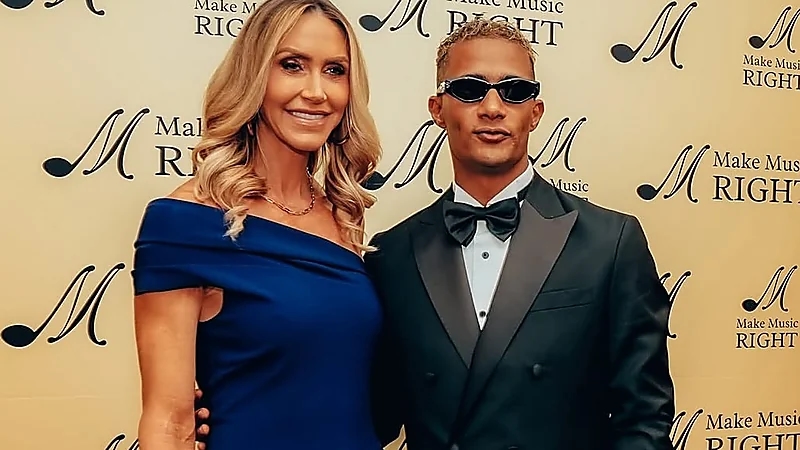 محمد رمضان برفقة لارا ترامب ويكشف عن تعاون فني جديد .. صور