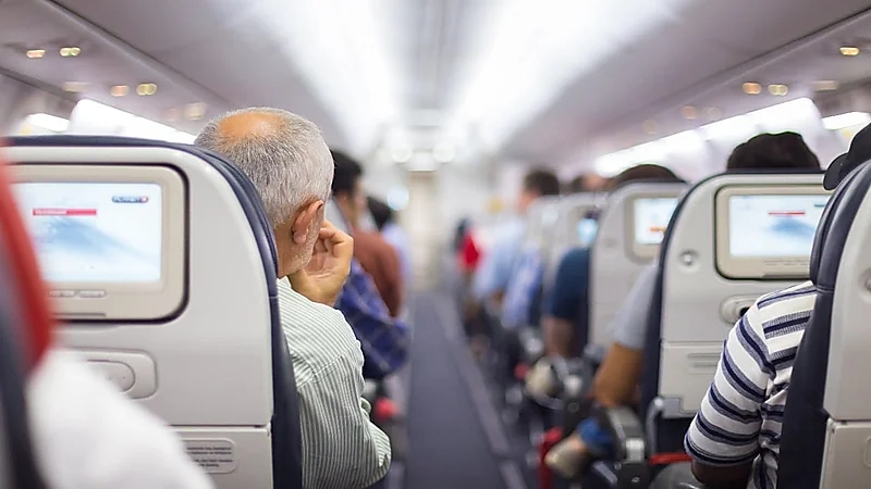آثار ضارة للرحلات الجوية الطويلة على جسمك