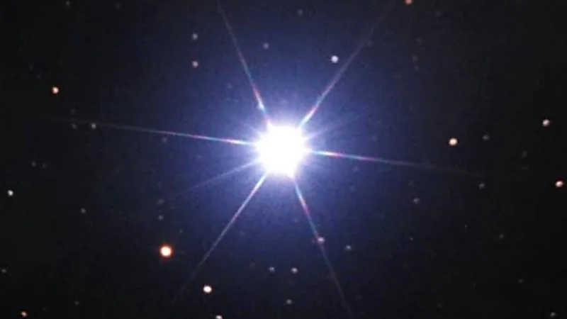 المسند: ظهور نجم ⁧‫سهيل‬⁩ وتفاوت توقيته في أرجاء أرض العرب