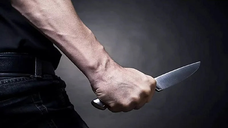 علاقة آثمة تنتهي بقتل العشيق بـ 25 طعنة