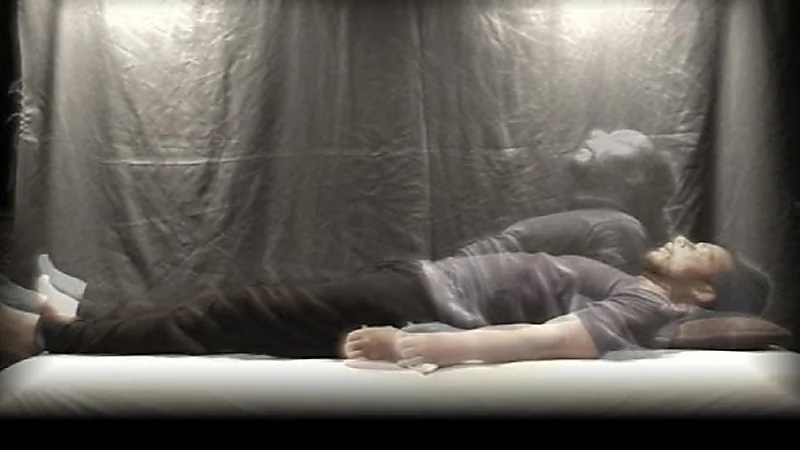 طبيب مخضرم يكشف أسرار عجيبه لـ "تجربة الاقتراب من الموت"