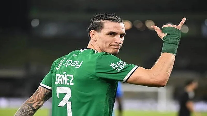 الأهلي يستعيد خدمات إيبانيز قبل مواجهة الرائد في دوري روشن