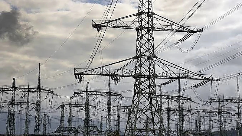 حريق هائل بمحطة محولات "S1" المصرية