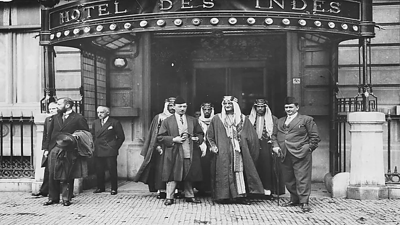 صورة نادرة للملك فيصل في المتحف الوطني الهولندي