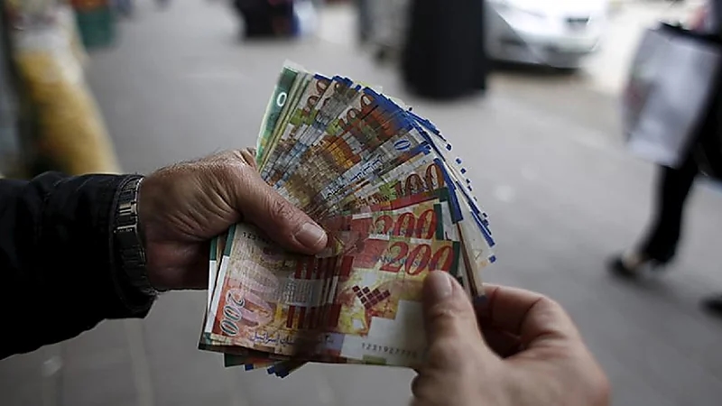 تطبيقات تكشف الأوراق النقدية المزورة