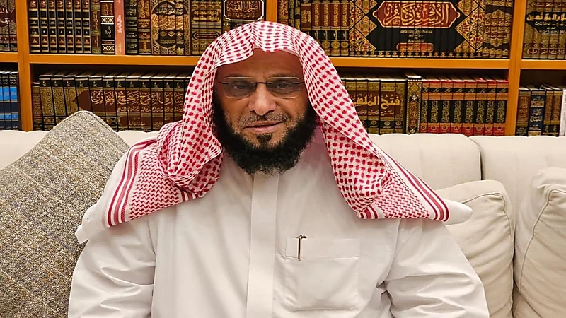 الشيخ عائض القرني: إلى كل زوج يؤذي زوجته الله ياخذك من على وجه الأرض .. فيديو