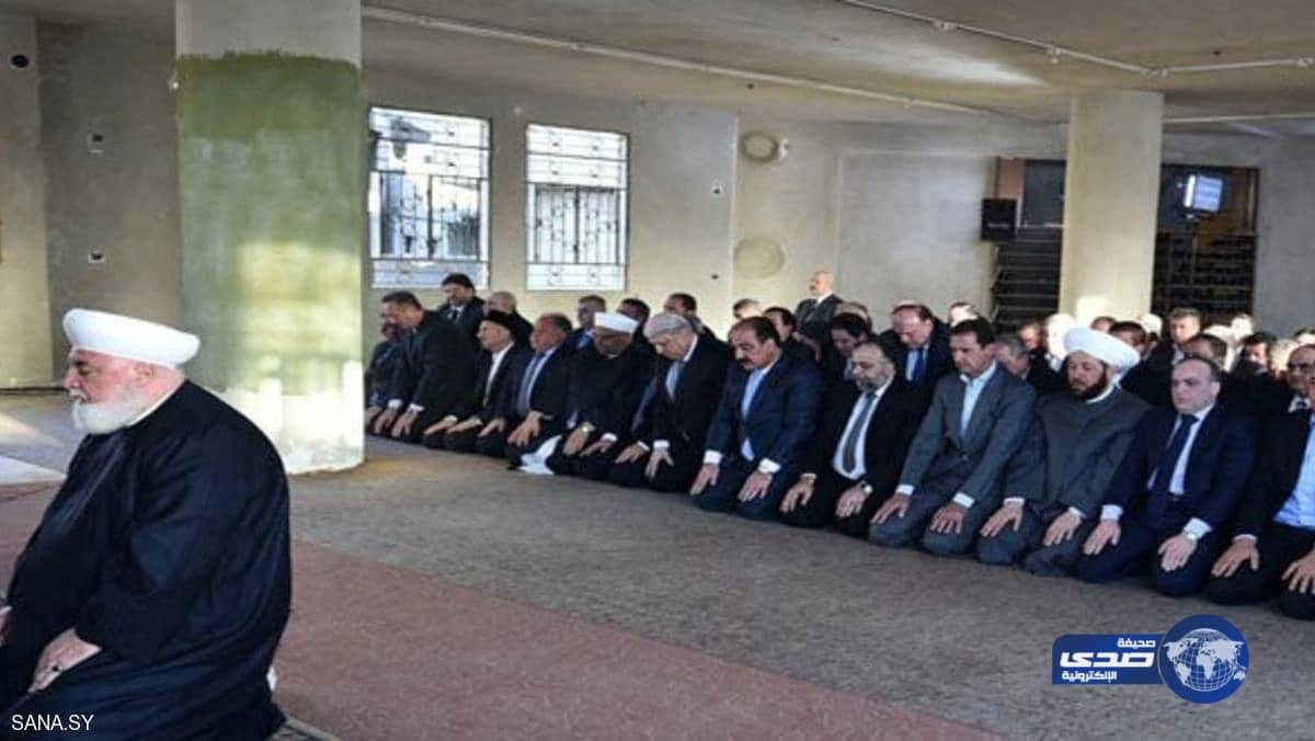 صورة بشار الأسد مع القادة العسكريين تكلفهم حياتهم