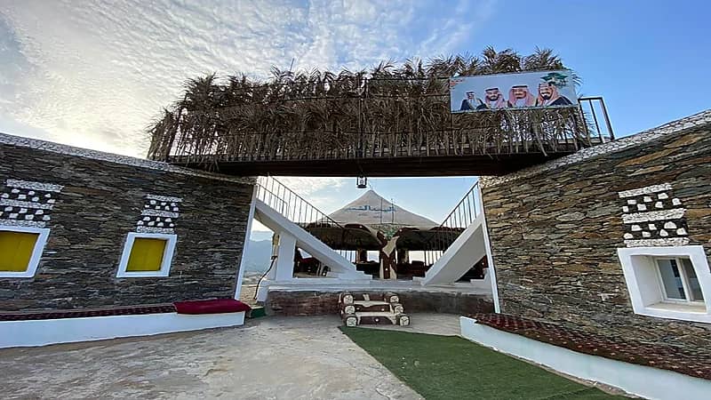 سبب ارتداء ميغان السوار الماسي للأميرة ديانا