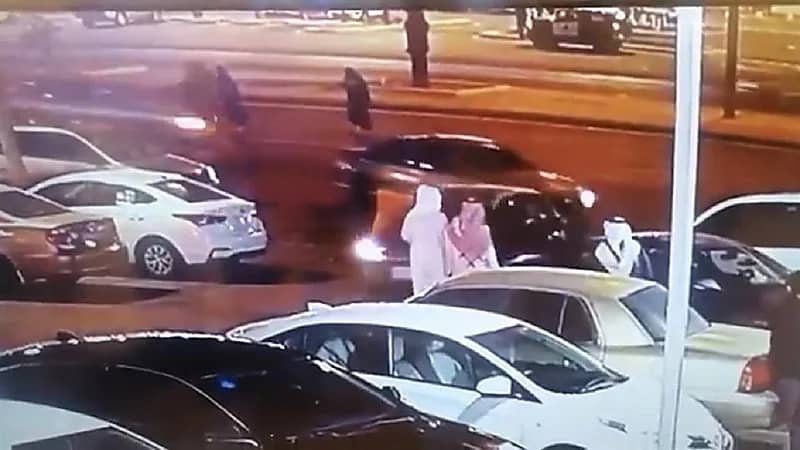 أول تعليق من "بلدية خميس مشيط" على فيديو حـادث الـدهس المروع لمجموعة فتيات