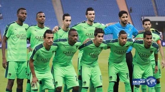 الجزائري مخلوفي يحرز فضية سباق 800 متر