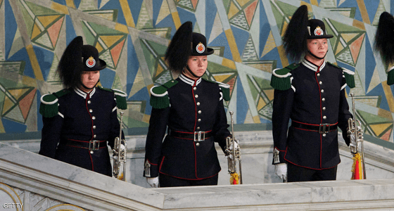 "النرويج "تبدأ تنفيذ التجنيد الإجباري على النساء