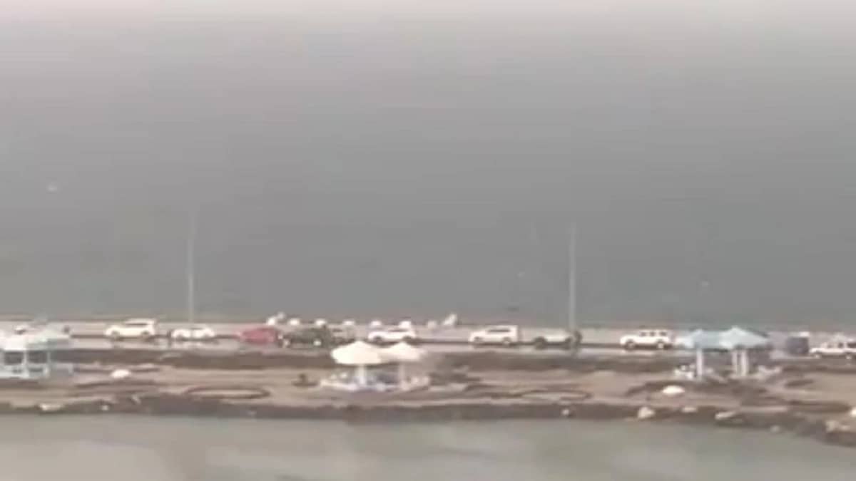 شاهد.. لحظة إطلاق نار على مركز صحي في الرياض بسبب " توكلنا "