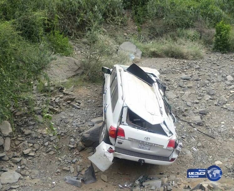 حالة وفاة و6 إصابات في حادث انقلاب مروع على طريق الهجرة شمال كبري غران