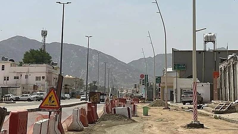 "أمانة نجران" تغرم مقاولين أكثر من 324 ألف ريال لارتكابهم مخالفات