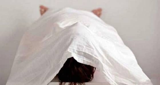 يقتل طفلته ذات الـ 8 سنوات بسبب التبول اللا إرادي