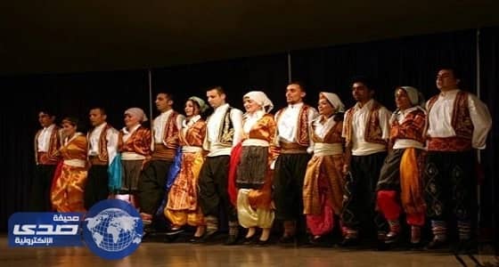 بالفيديو.. اقتحام مطعم وسرقته بدون سلاح في سيهات