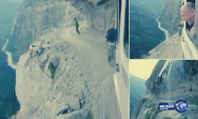 بالفيديو.. راقصات روسيات يخطفن الأنظار بجمالهن