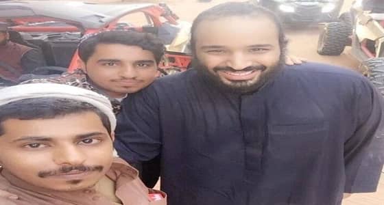 فيديو.. شاب يروي تفاصيل لقائهم مع ولي العهد ورد سموه على طلباتهم