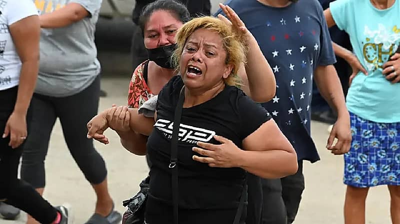 مجزرة داخل سجن نسائي تخلف 41 قتيلة .. فيديو