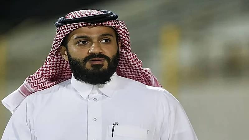 أنمار الحائلي لاتحادي طلب التعاقد مع ميسي: معك دراهم؟