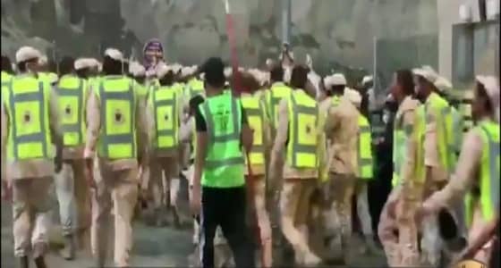 بالفيديو.. همة عالية لرجال الأمن: يا الله يا والي تنصر ملكنا