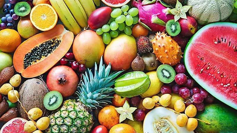 6 أنواع فواكه يجب ألا تتوقف عن تناولها