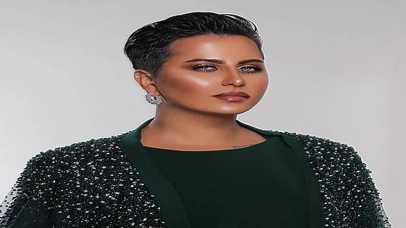 صورة نادرة للفنانة شمة حمدان وهي طفلة